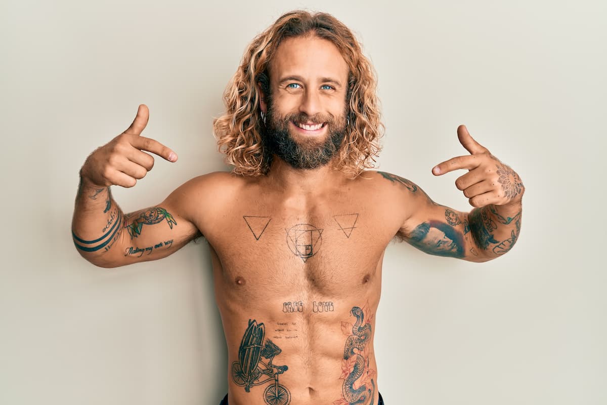 Qu&rsquo;est-ce qui fait des kits de faux tatouages de bonnes alternatives aux tatouages permanents ?