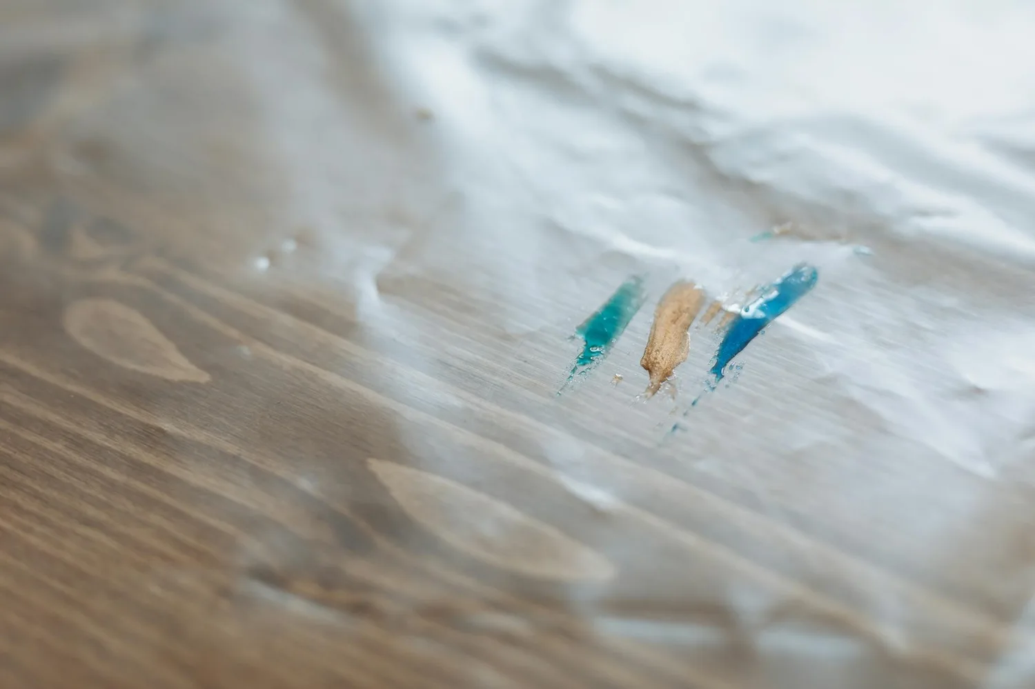 Peinture DIY : comment peindre sa maison soi-même facilement