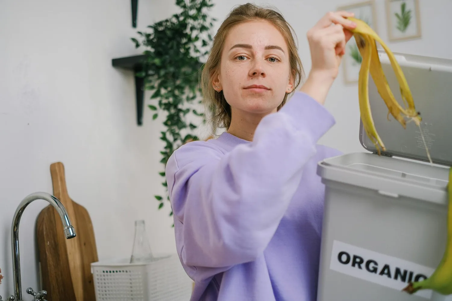 Fabriquer un composteur avec une poubelle : le tuto fait maison